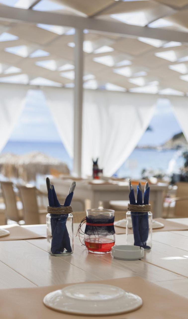 Blue Harmony Hotel Kini Zewnętrze zdjęcie