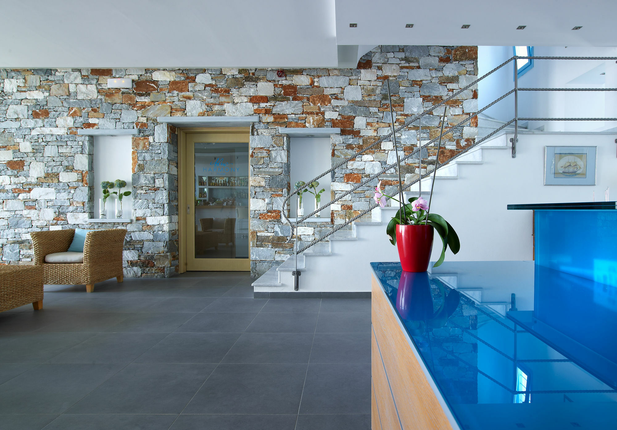 Blue Harmony Hotel Kini Zewnętrze zdjęcie