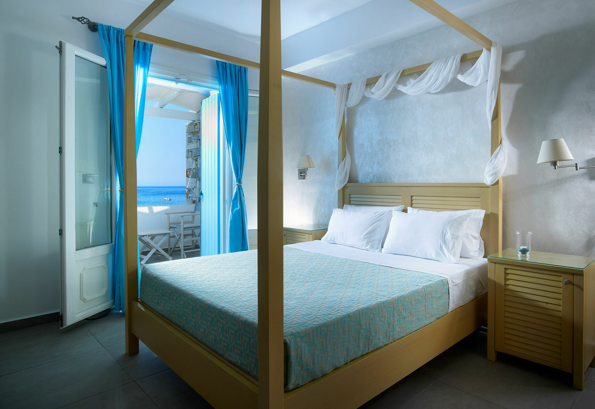 Blue Harmony Hotel Kini Zewnętrze zdjęcie